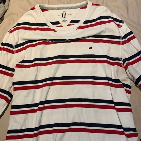 Striped Tommy Hilfiger long sleeved tee size L - Picture 1 of 1